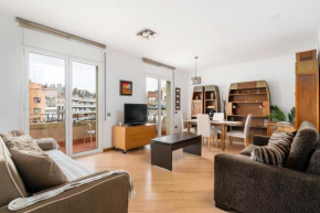 For couples, families and groups, Barcelona center